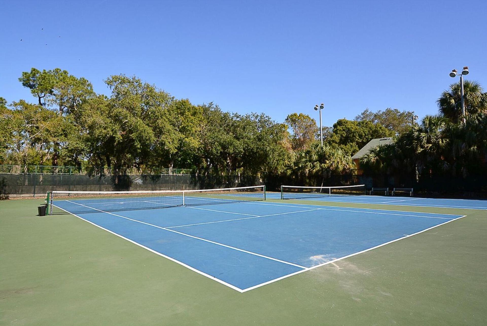 Affordable Two Bedroom Tropical Condo - Private Beach, Pools, Hot Tub St. Petersburg Exteriér fotografie